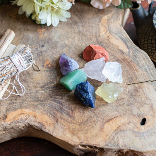 7 CHAKRA RAW GEMSTONES SET WITH GIFT BAG – Spiritual Healing Stones - Spirit And Shadow