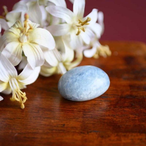 LARGE PALMSTONE - BLUE CELESTINE - Spirit And Shadow