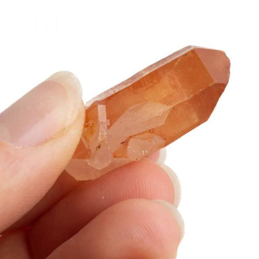 ROUGH BRAZILIAN RED QUARTZ POINT 2-4 cm – Raw Energy Crystal - Spirit And Shadow