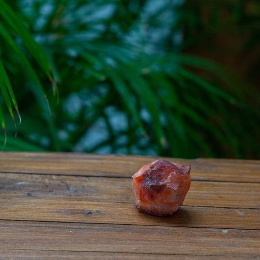 ROUGH CARNELIAN GEMSTONE – Natural Energy & Creativity Booster 3-5 cm - Spirit And Shadow