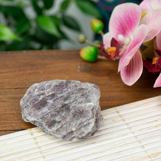 ROUGH LEPIDOLITE MICA 5–8 cm – Calming Healing Crystal - Spirit And Shadow