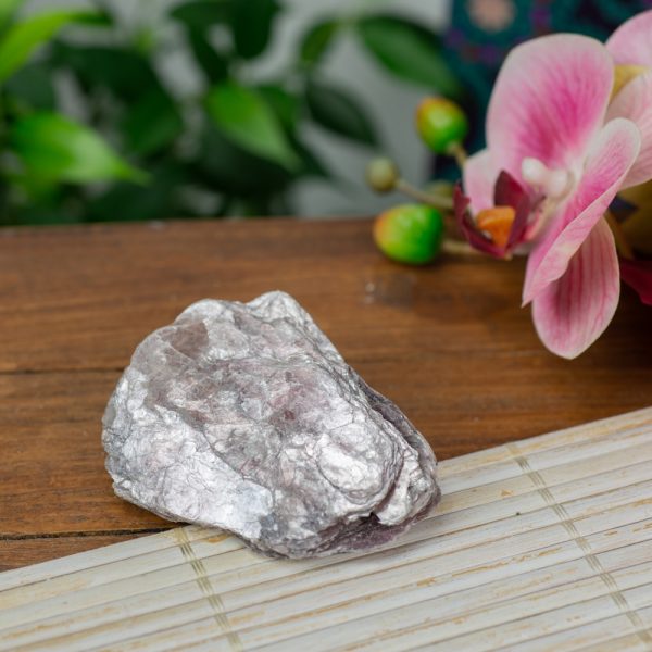 ROUGH LEPIDOLITE MICA 5–8 cm – Calming Healing Crystal - Spirit And Shadow