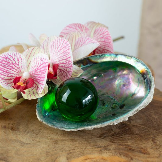 FENG SHUI CRYSTAL BALL - 4th CHAKRA (Heart) - Spirit And Shadow