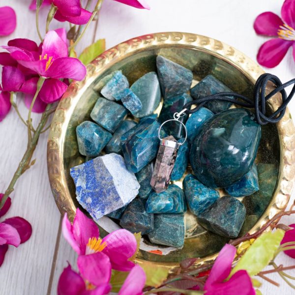 RHODONITE DOUBLE POINT PENDANT NECKLACE – Friendship & Reconciliation, emotional healing, and balance - Spirit And Shadow