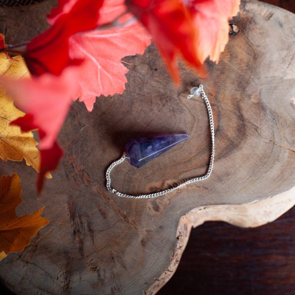 AMETHYST GEMSTONE PENDULUM - FACETED CRYSTAL FOR CHAKRA HEALING & SPIRITUAL AWARENESS - Spirit And Shadow