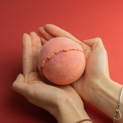 CRYSTAL BATH BOMB FIRE ELEMENT - REVEAL YOUR CRYSTAL