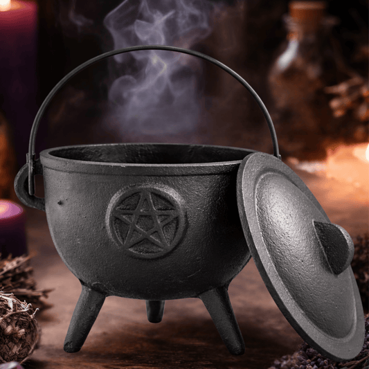 CAST IRON CAULDRON WITH PENTACLE 11x13cm – Ritual & Altar Bowl