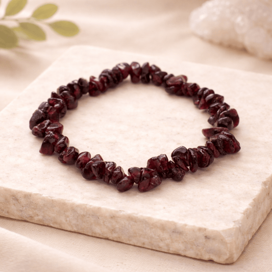 Bracelet en grenat sanguin – Vitalité et passion