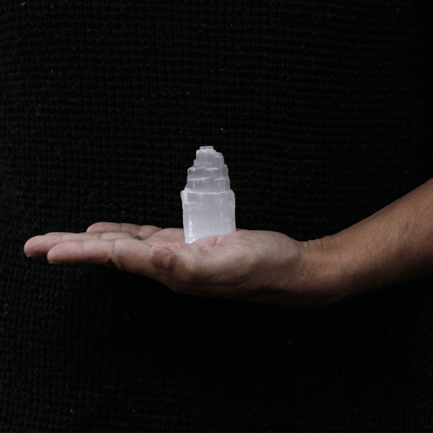 SELENITE TOWER 'ICEBERG' – High-Vibration Crystal 5 cm
